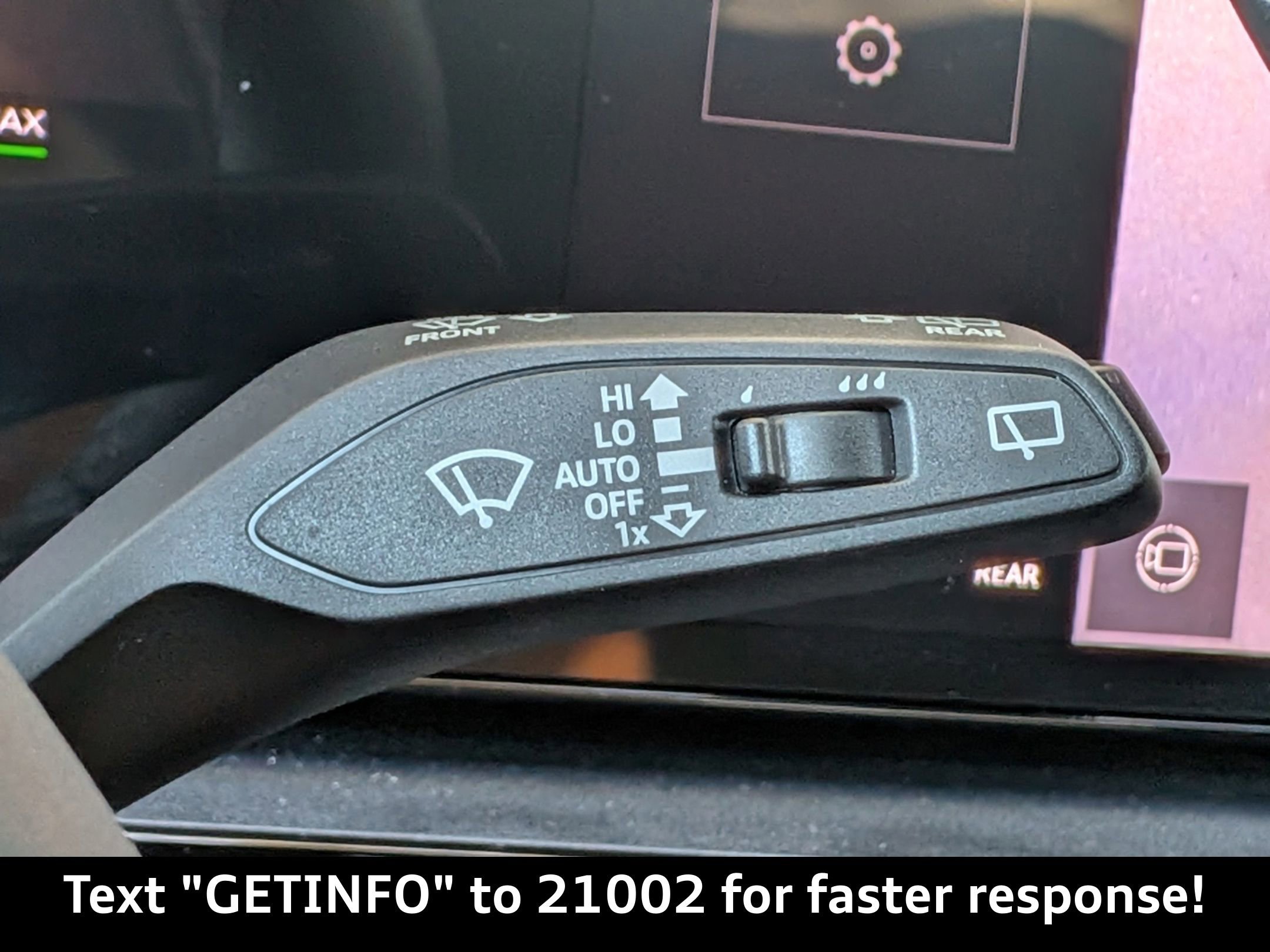 Used 2025 Audi SQ6 e-tron Prestige w/ 21" Black Optic Wheel Package image 32