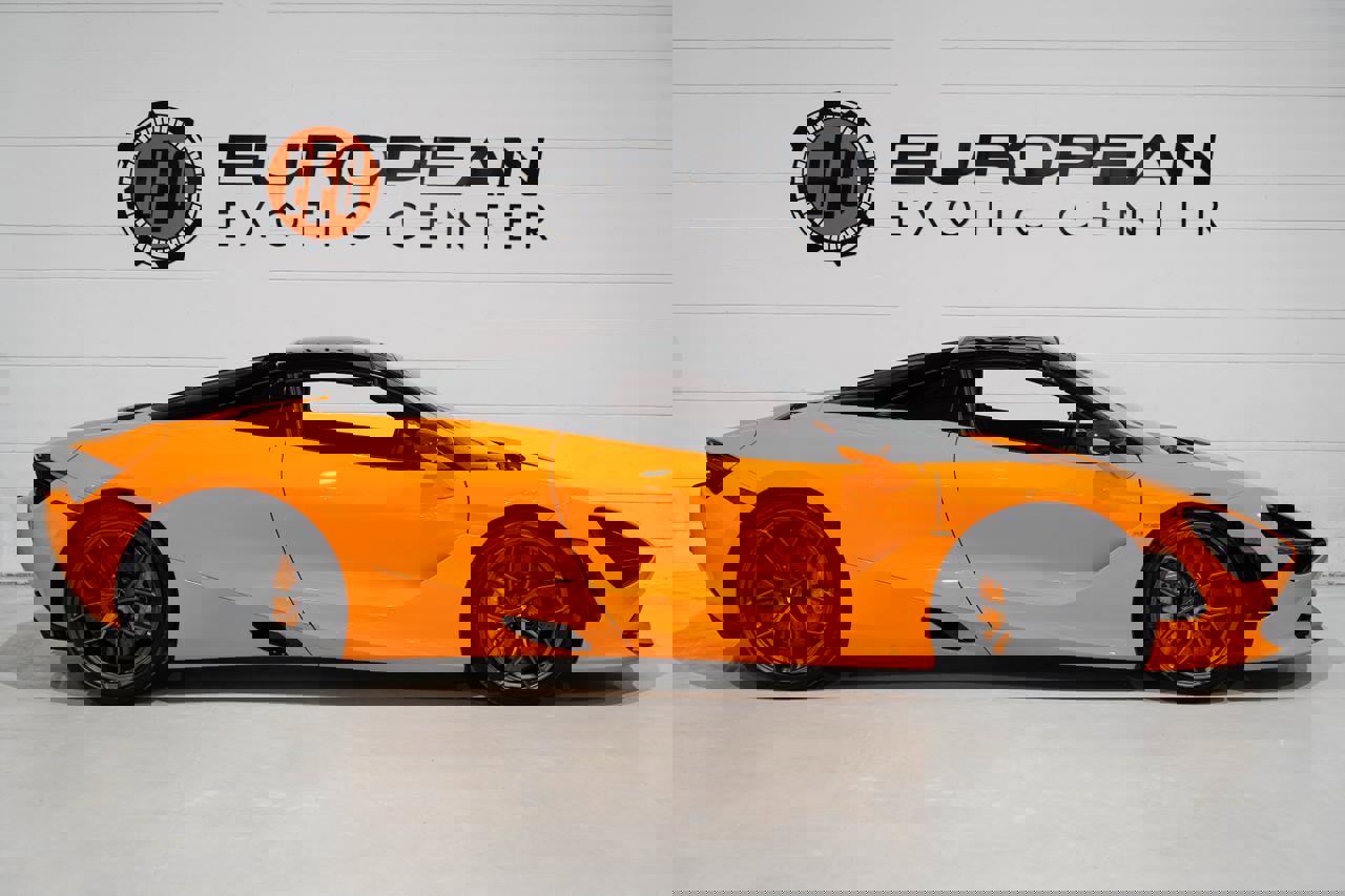 Used 2022 McLaren 720S Performance image 9