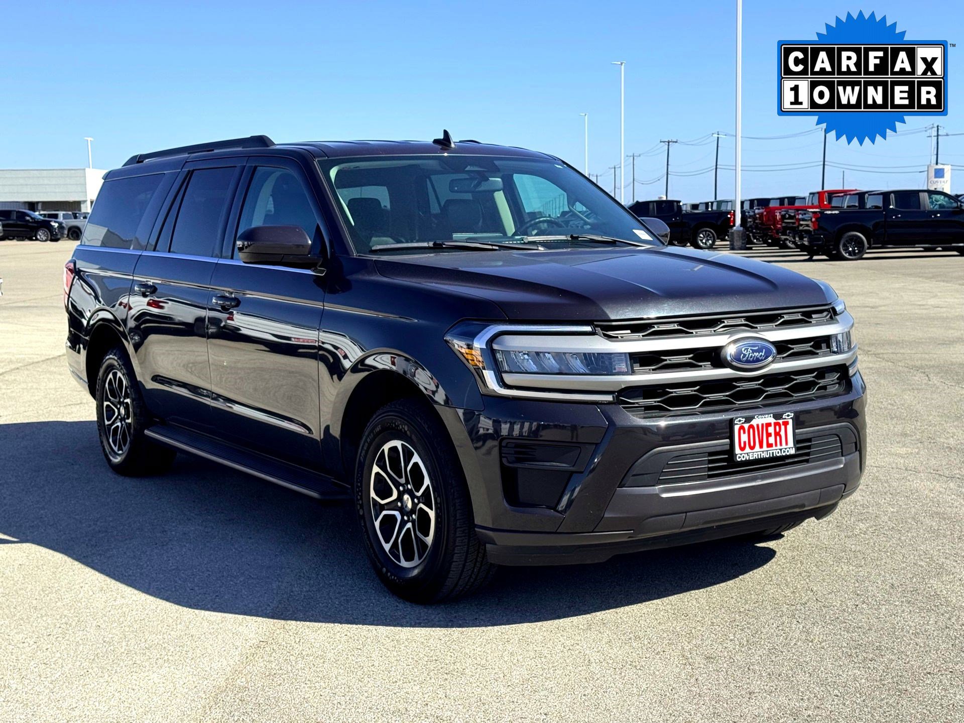 Used 2024 Ford Expedition Max XLT image 4