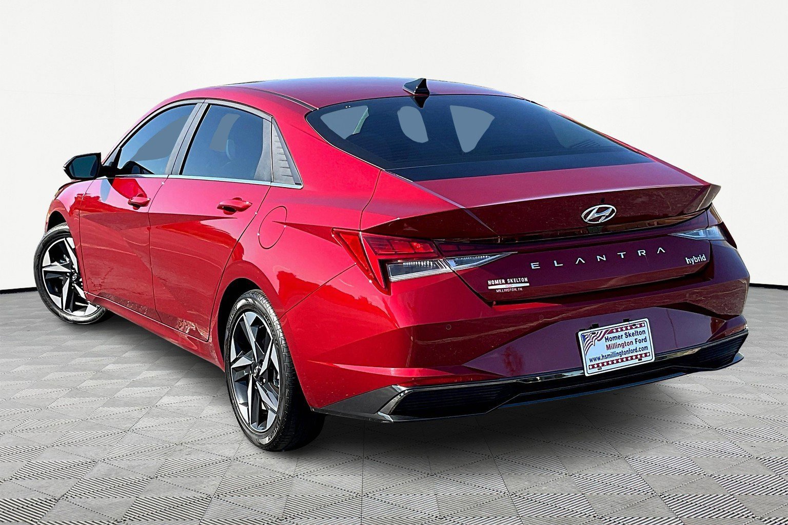 Used 2023 Hyundai Elantra Limited w/ Cargo Package image 10