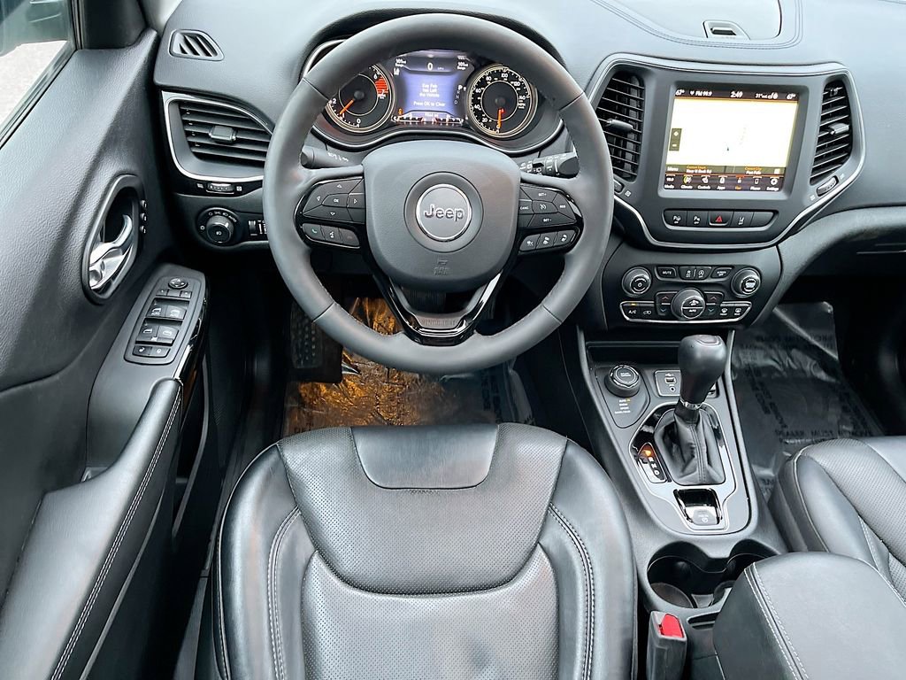 Used 2023 Jeep Cherokee Altitude Lux w/ Lux Elite Package image 22