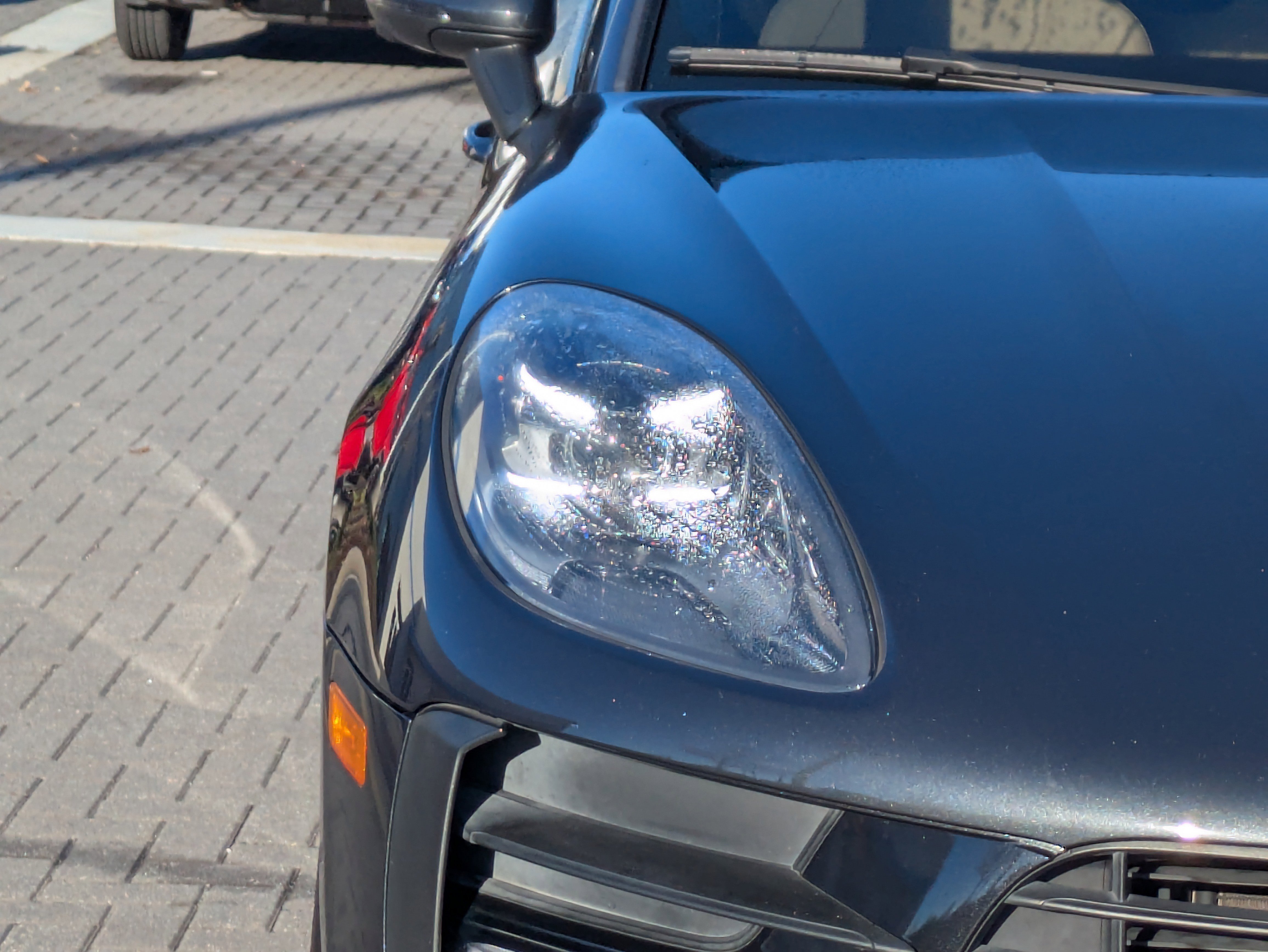 Used 2021 Porsche Macan image 11