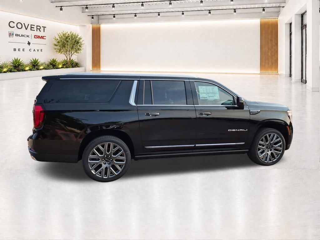 New 2026 GMC Yukon XL Denali Ultimate w/ LPO, Floor Liner Package AWD/4WD image 13