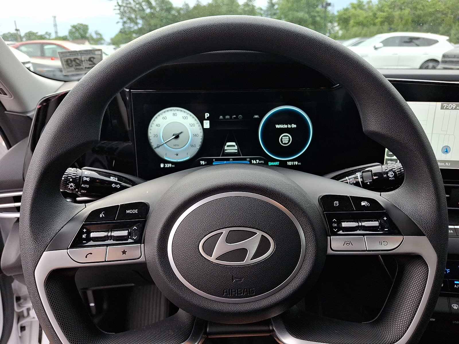 Certified 2024 Hyundai Elantra SEL FWD image 23