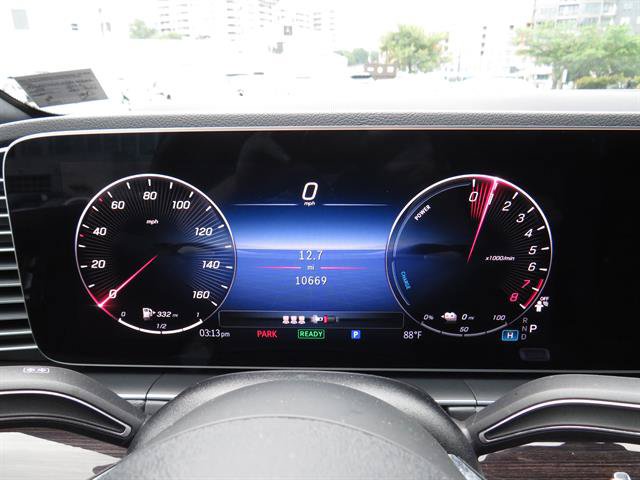 Used 2025 Mercedes-Benz GLE 450e 4MATIC w/ Winter Package image 13