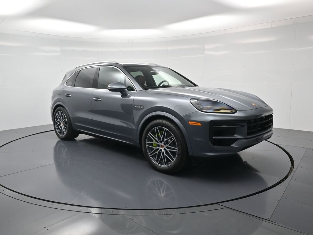 New 2026 Porsche Cayenne E-Hybrid AWD/4WD image 32