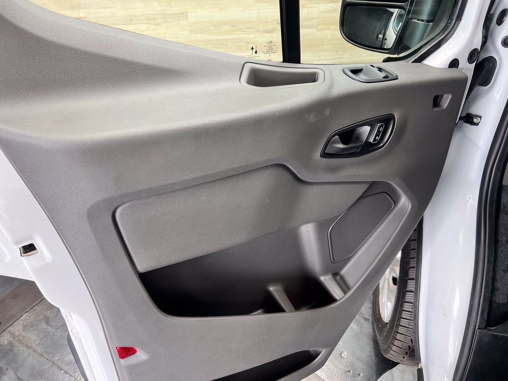 Used 2025 Ford Transit 250 Low Roof w/ Exterior Upgrade Package RWD image 10