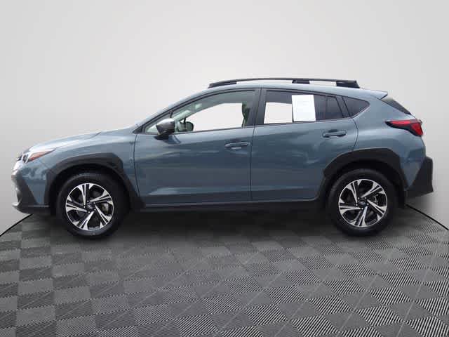 Used 2024 Subaru Crosstrek 2.0i Premium w/ Popular Package #3 AWD/4WD image 2