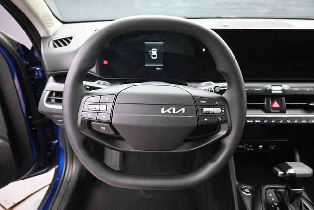 Used 2025 Kia K4 FWD image 25