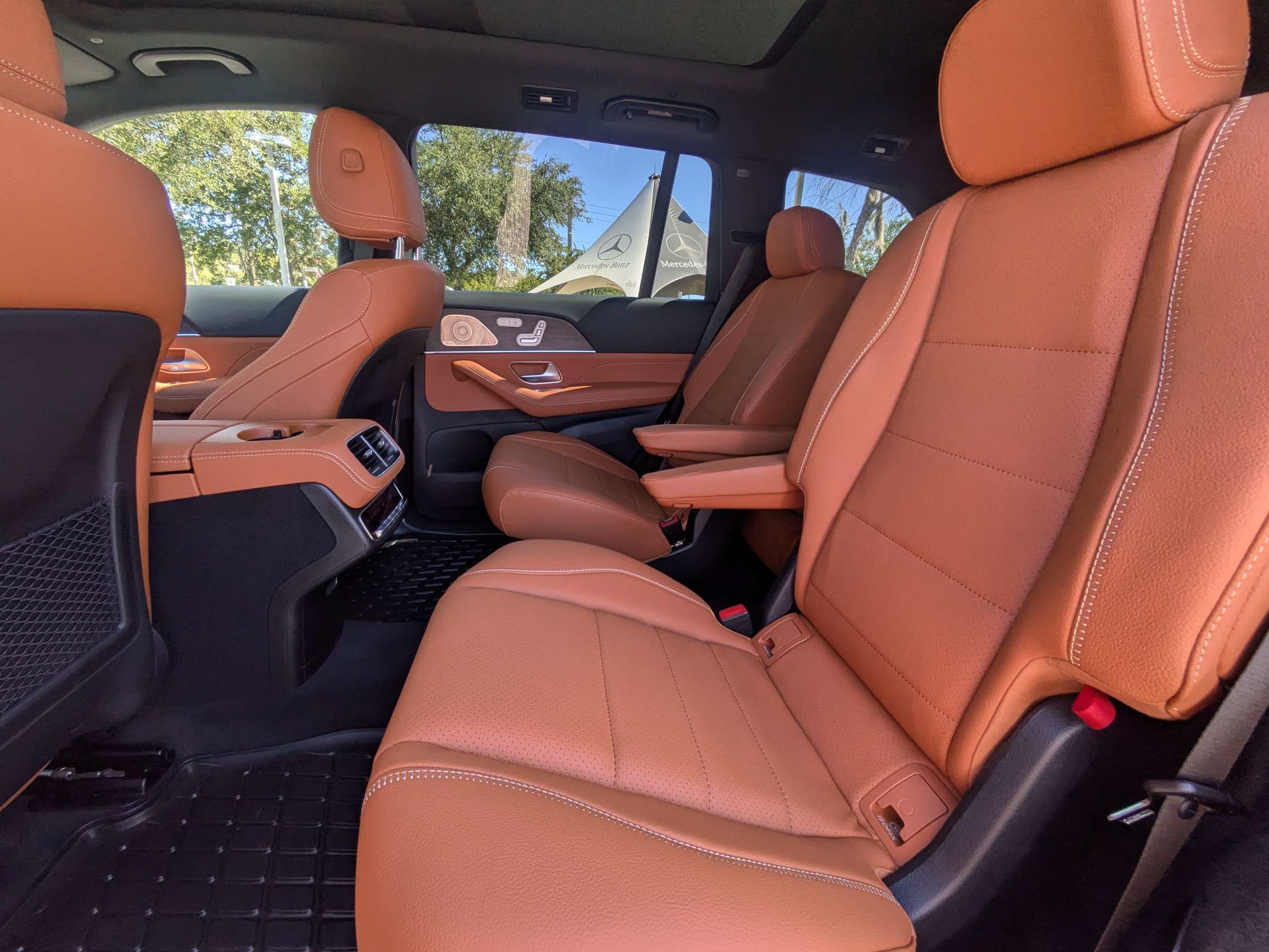 New 2027 Mercedes-Benz GLS 450 4MATIC image 12