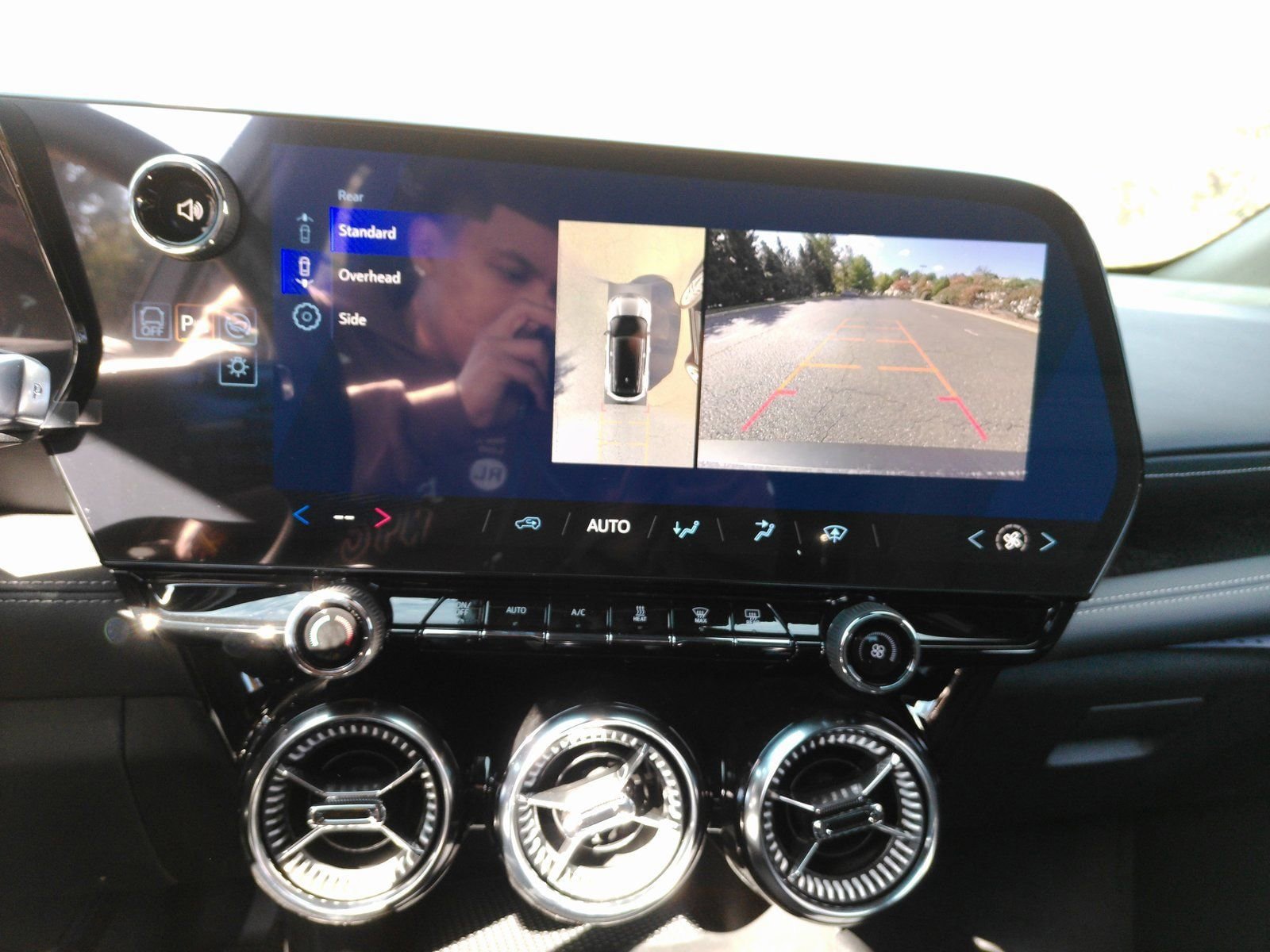 New 2026 Chevrolet Blazer EV LT AWD/4WD image 18