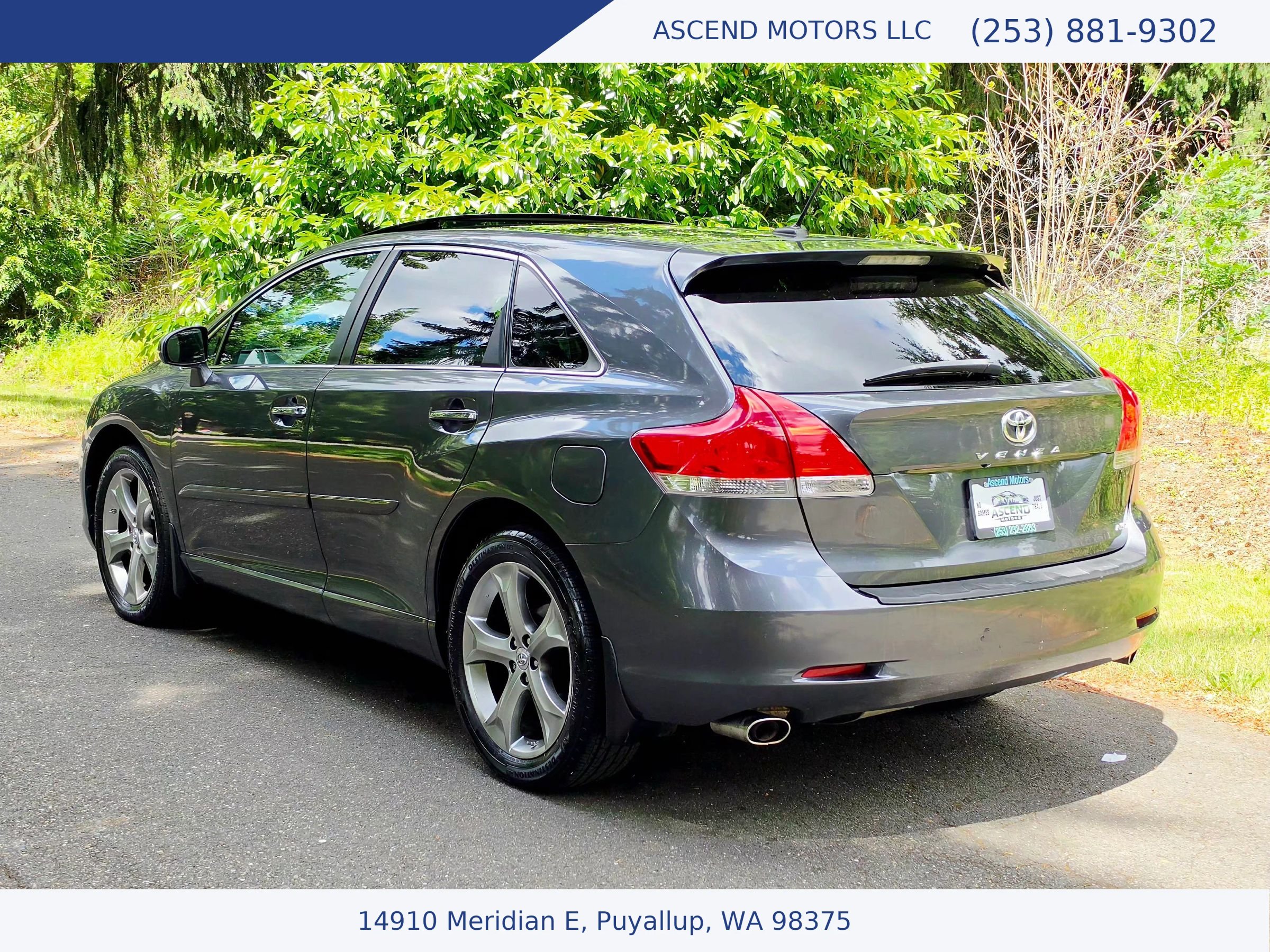 Used 2012 Toyota Venza XLE AWD/4WD image 3