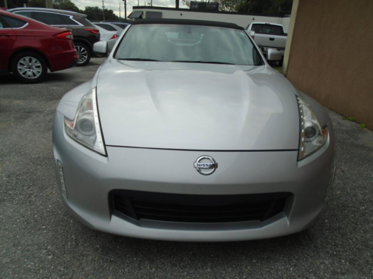 Used 2013 Nissan 370Z Roadster RWD image 6