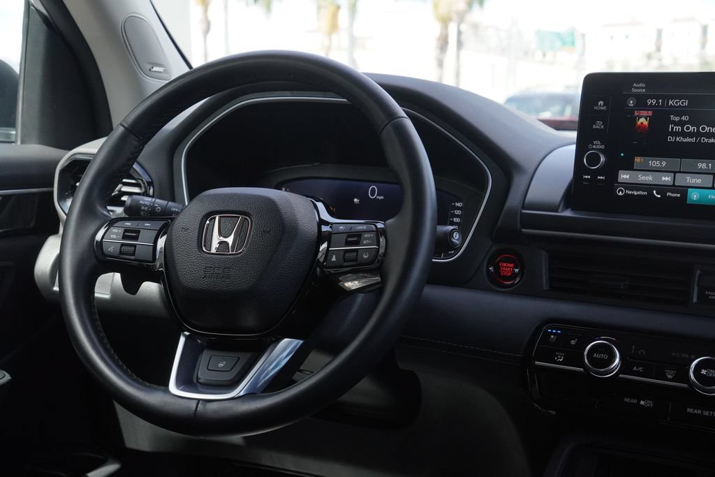 Used 2023 Honda Pilot Elite image 44