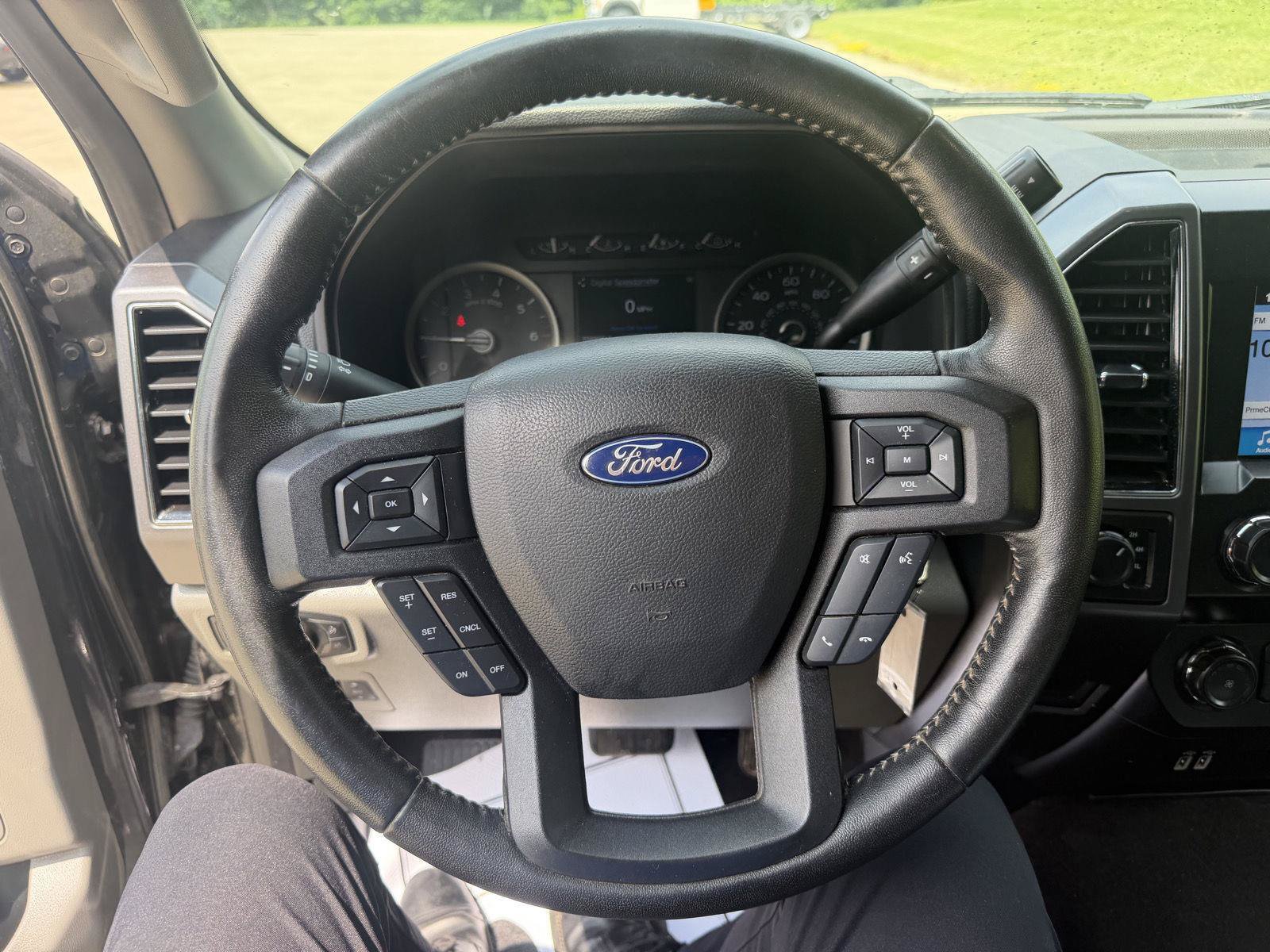 Used 2019 Ford F150 XLT w/ Equipment Group 302A Luxury AWD/4WD image 16