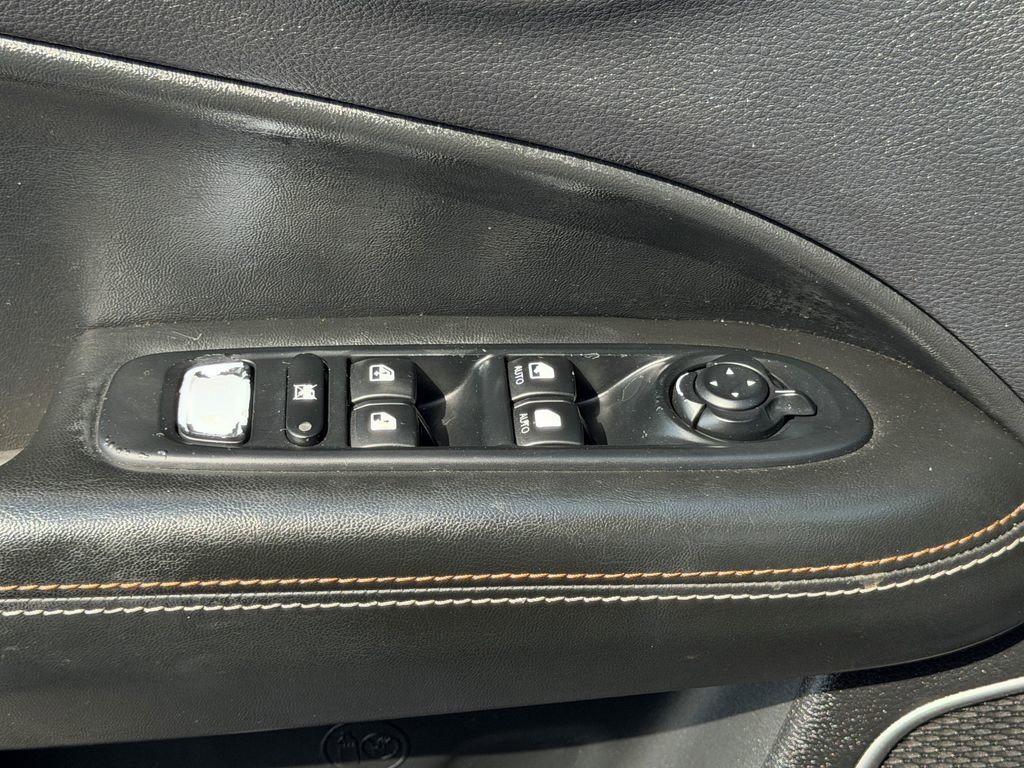 Used 2018 Jeep Compass Sport w/ Tech Group image 33