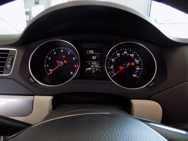 Used 2018 Volkswagen Jetta Wolfsburg Edition FWD image 16