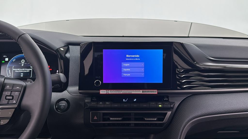 Used 2026 Toyota Camry SE image 11