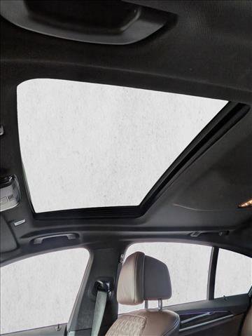Used 2018 BMW 540i image 14