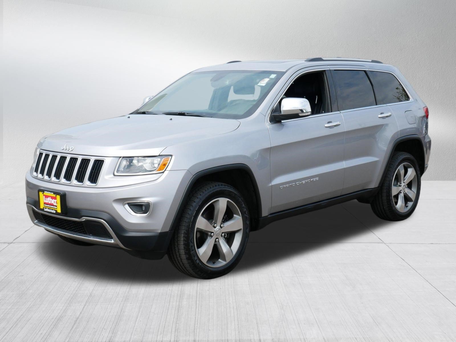 Used 2014 Jeep Grand Cherokee Limited w/ Trailer Tow Group IV AWD/4WD image 3