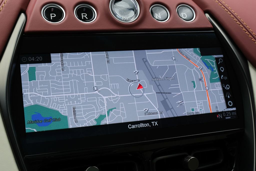 Used 2022 Aston Martin DBX AWD/4WD image 28