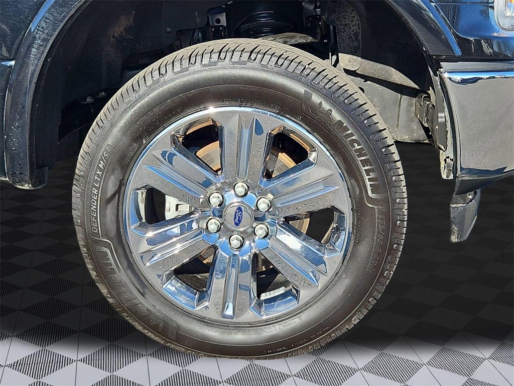 Used 2018 Ford F150 Lariat w/ Equipment Group 502A Luxury image 30