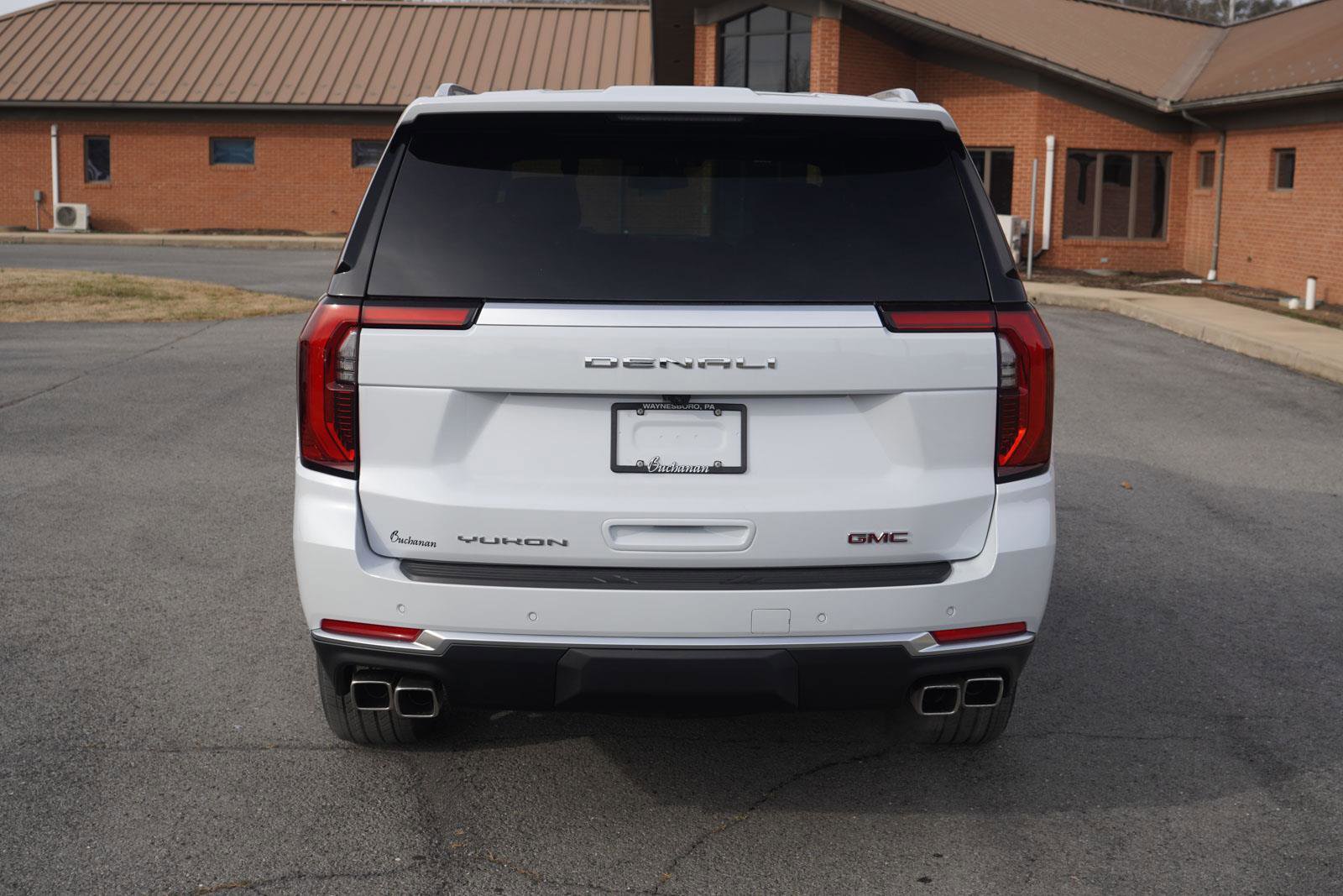 New 2026 GMC Yukon Denali image 4