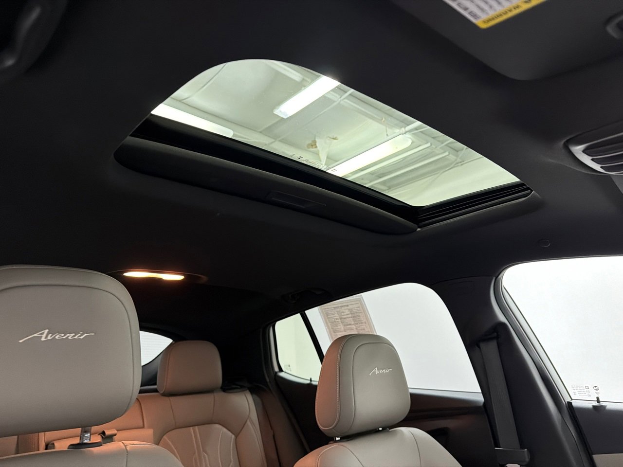 Used 2025 Buick Envista Avenir image 13