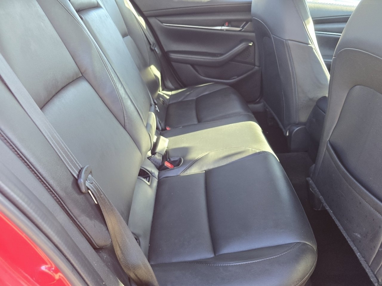 Used 2022 MAZDA MAZDA3 s image 19