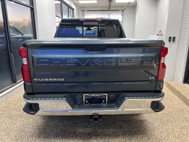 Used 2021 Chevrolet Silverado 1500 LT w/ Convenience Package II image 3