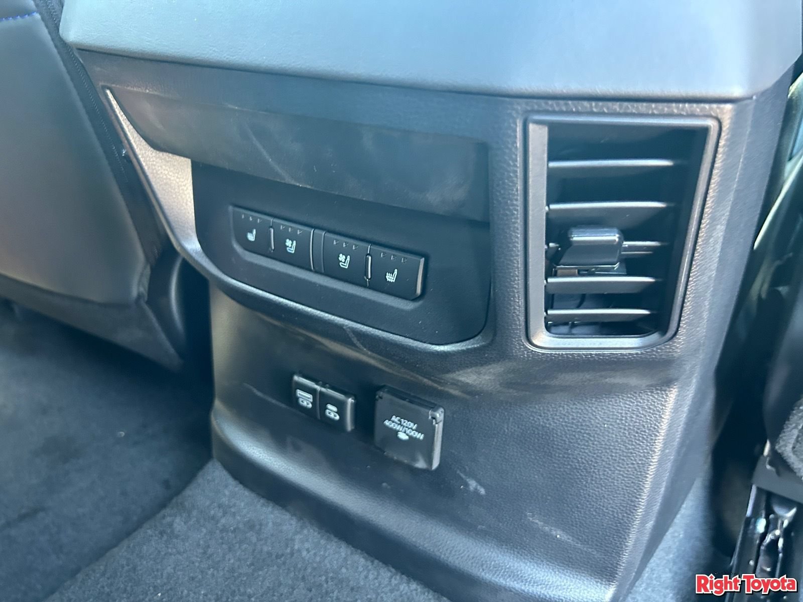 New 2026 Toyota Tundra Platinum AWD/4WD image 17
