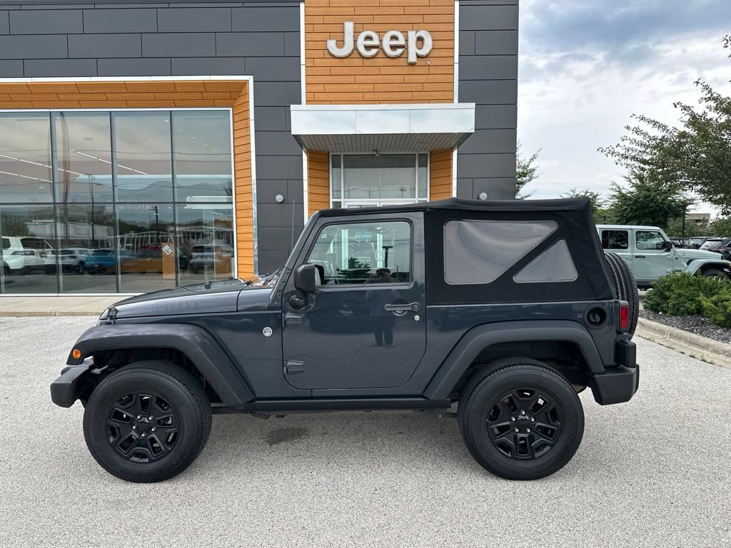 Used 2017 Jeep Wrangler Sport AWD/4WD image 10