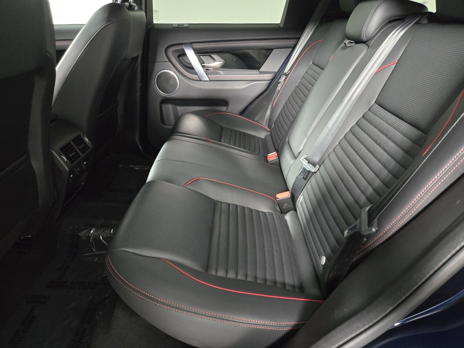 Used 2023 Land Rover Discovery Sport S R-Dynamic image 5