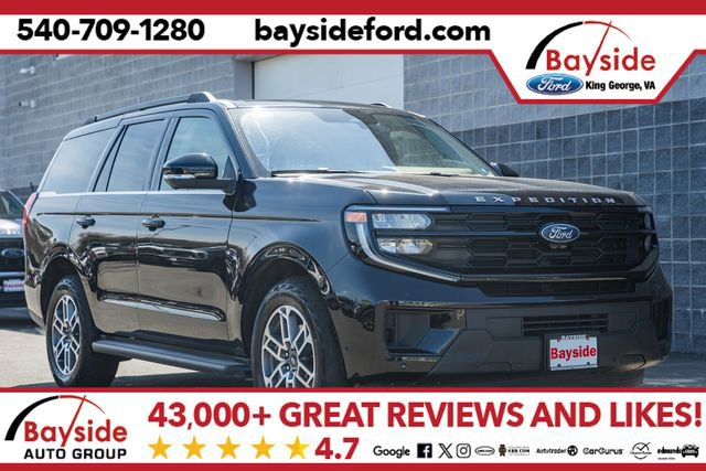 Used 2025 Ford Expedition Active image 1