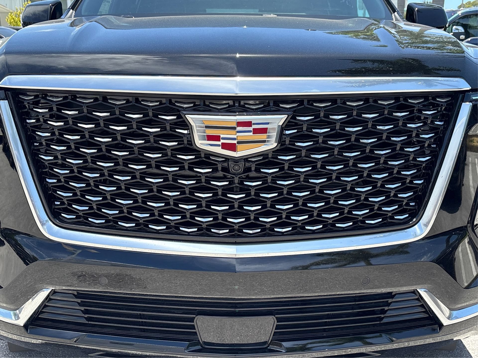 New 2026 Cadillac Escalade ESV Luxury AWD/4WD image 15