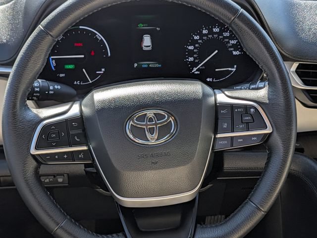 Certified 2023 Toyota Sienna XLE FWD image 13