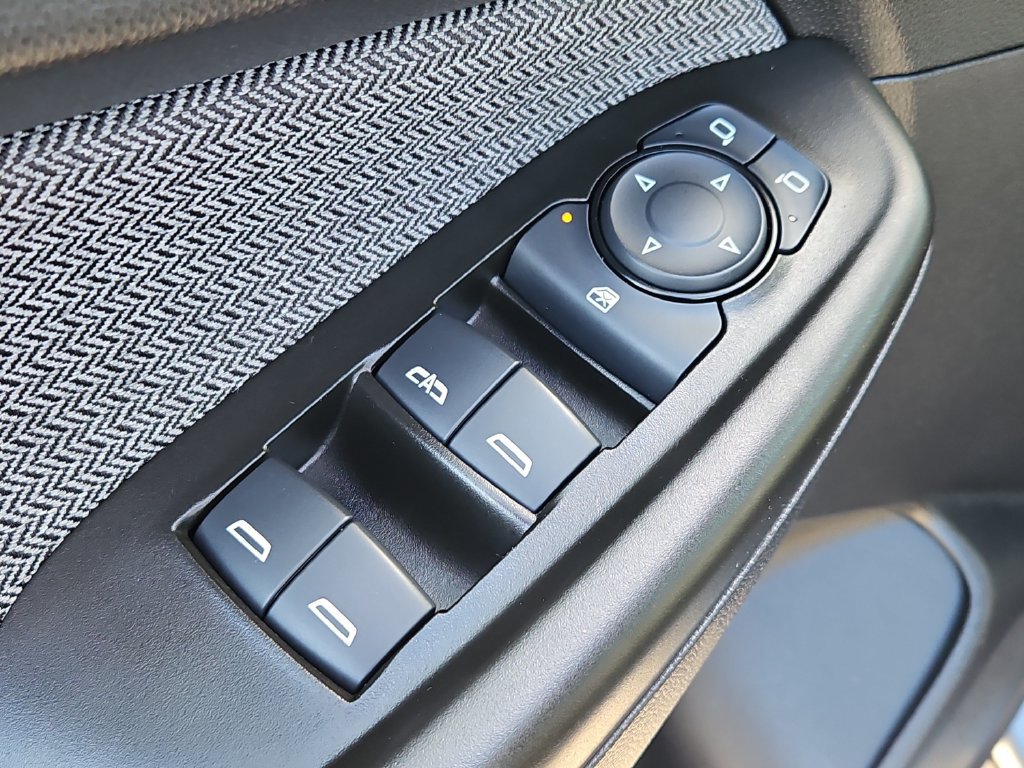 Certified 2023 Chevrolet TrailBlazer LT AWD/4WD image 23