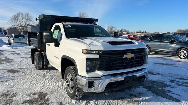 New 2026 Chevrolet Silverado 3500 W/T w/ WT Convenience Package AWD/4WD image 1