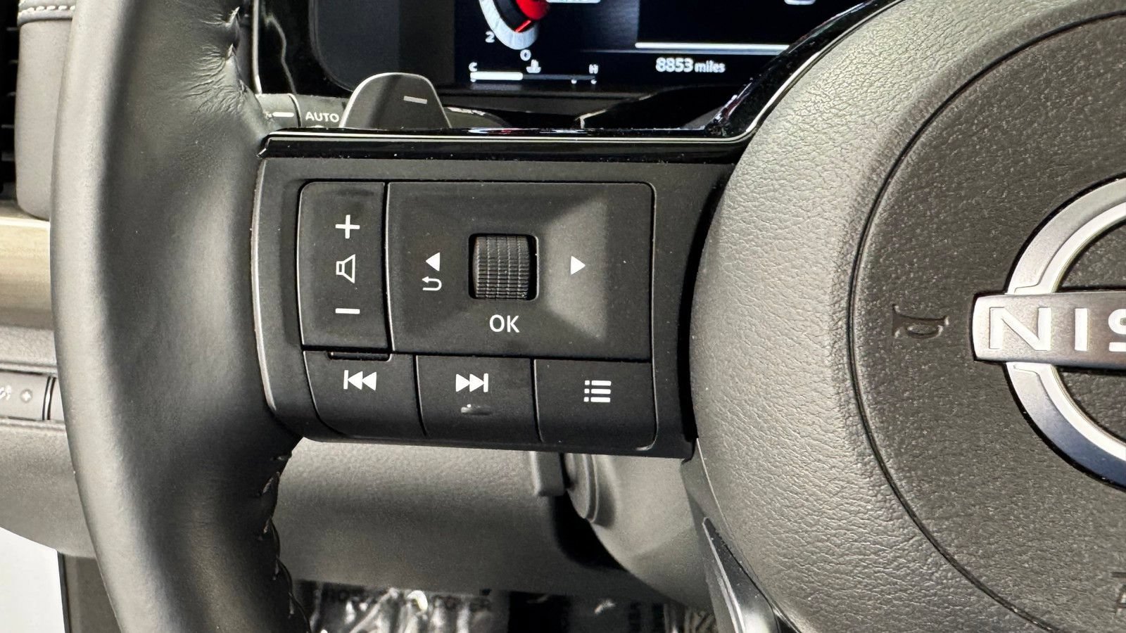 Certified 2025 Nissan Pathfinder Platinum AWD/4WD image 25