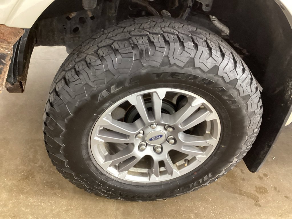Used 2018 Ford F150 Lariat w/ Trailer Tow Package AWD/4WD image 34
