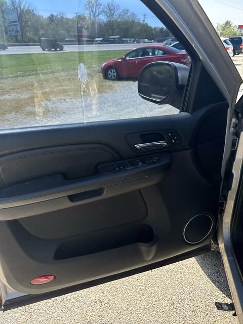 Used 2008 GMC Sierra 1500 Denali AWD/4WD image 14