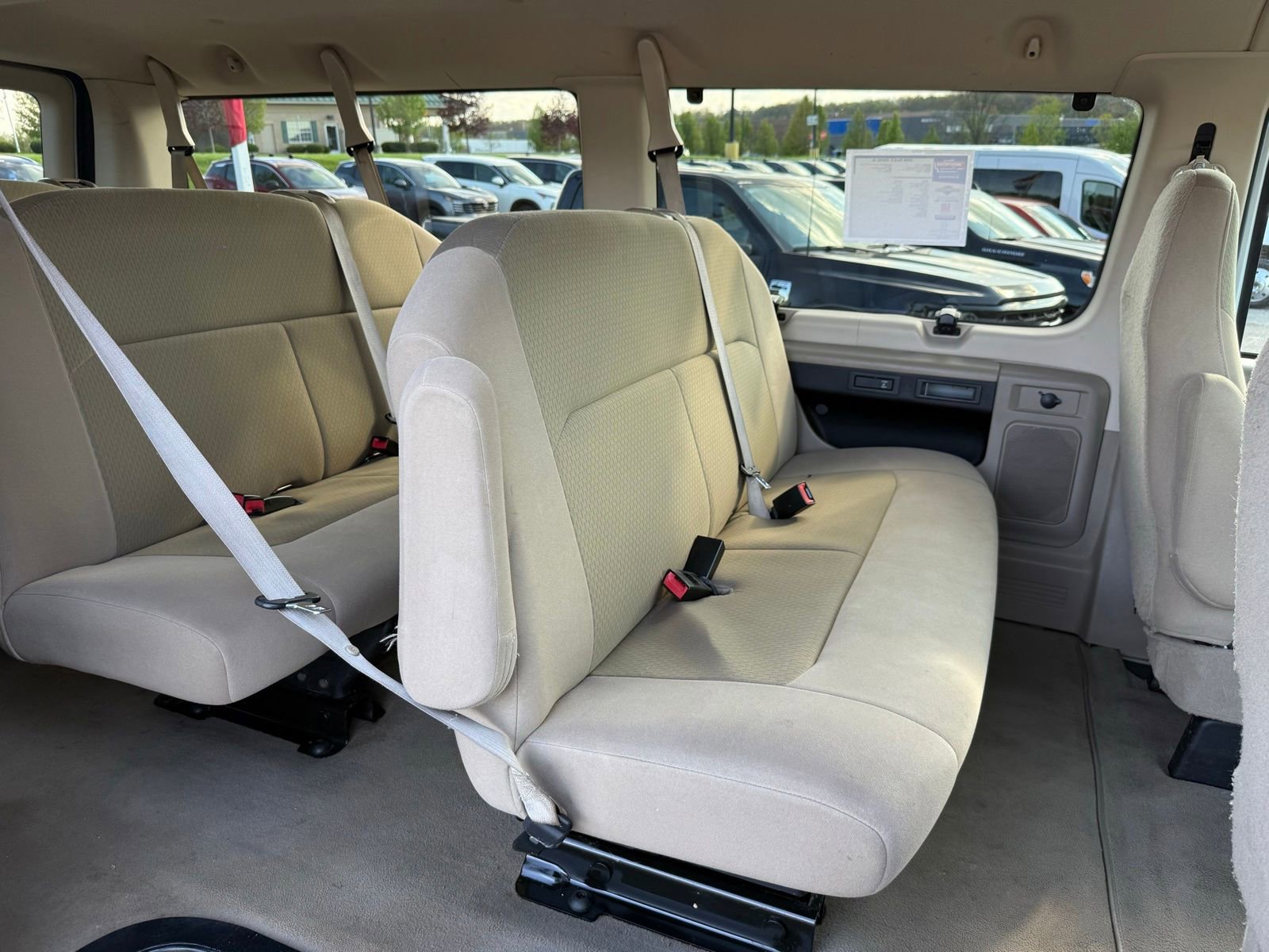 Used 2008 Ford E-350 and Econoline 350 XL RWD image 30