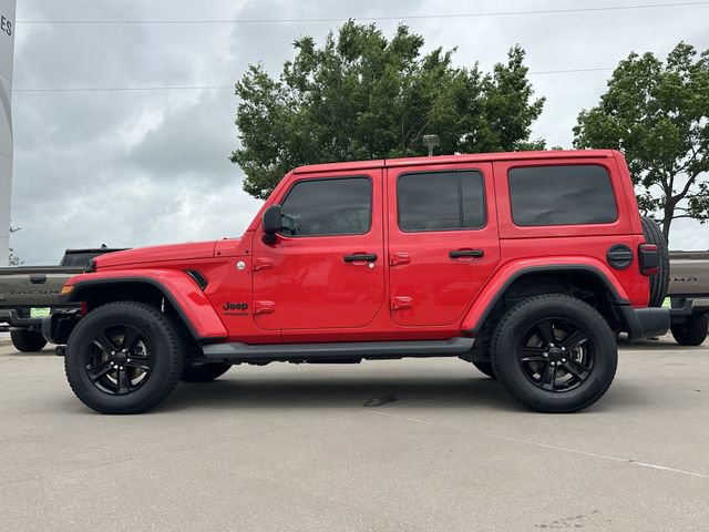 Used 2019 Jeep Wrangler Unlimited Sahara AWD/4WD image 2