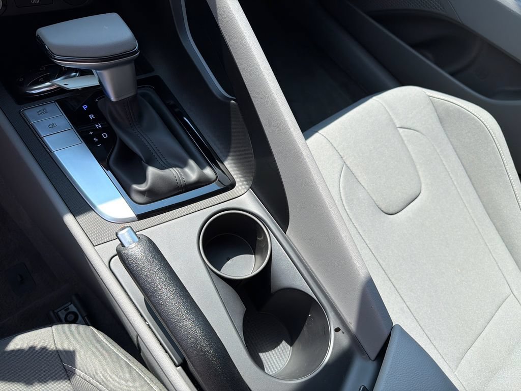 New 2026 Hyundai Elantra Sport FWD image 32