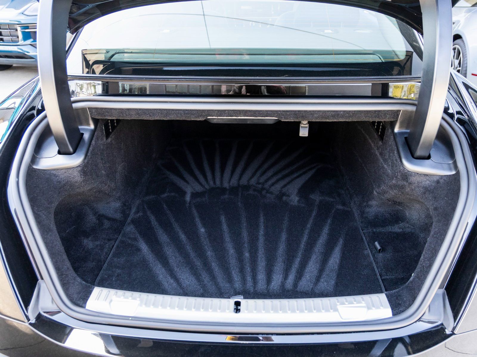 New 2025 Rolls-Royce Spectre image 41