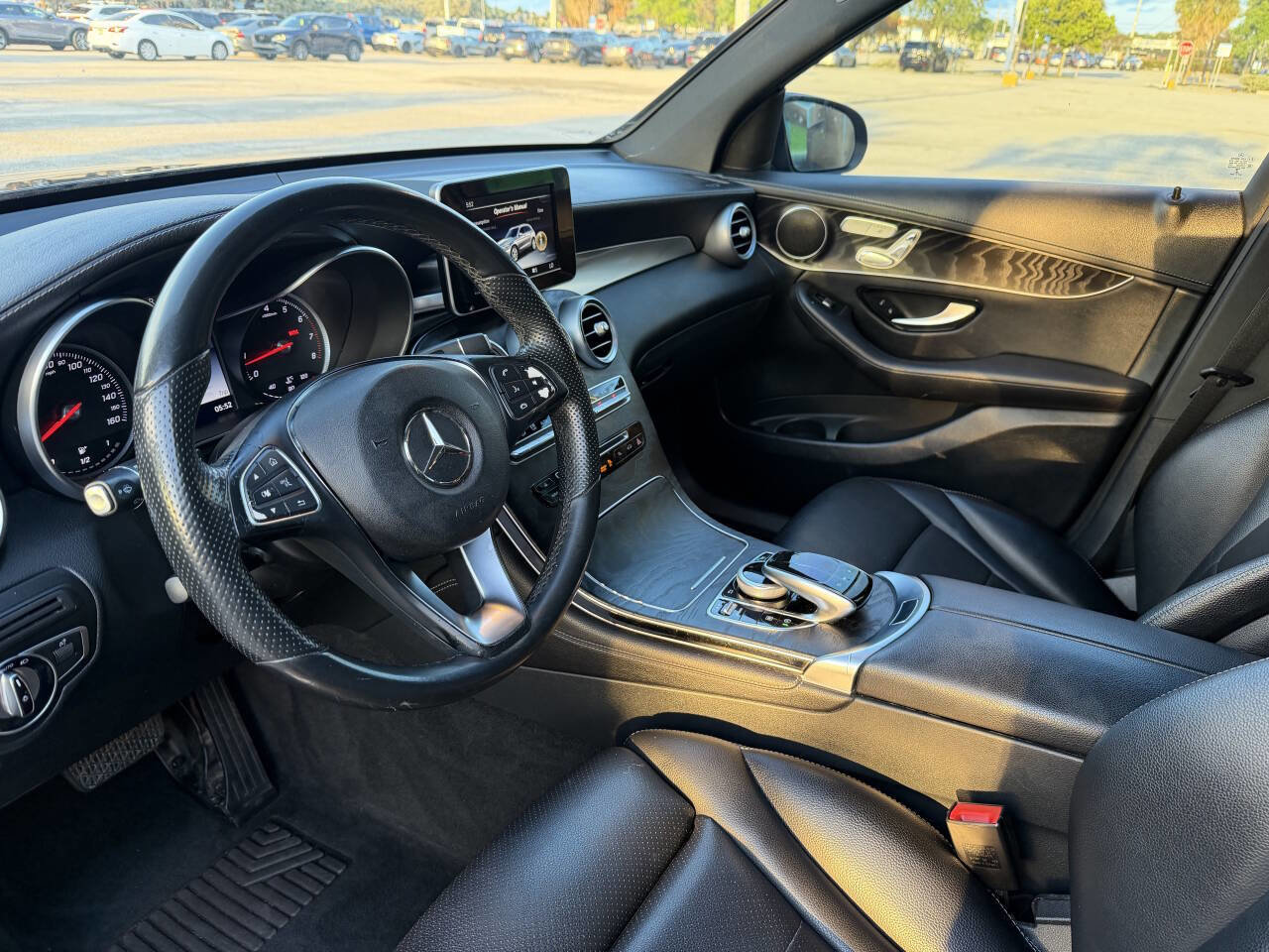 Used 2017 Mercedes-Benz GLC 300 image 25