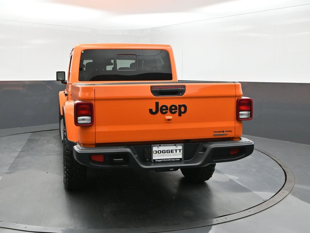 New 2025 Jeep Gladiator Sport image 8