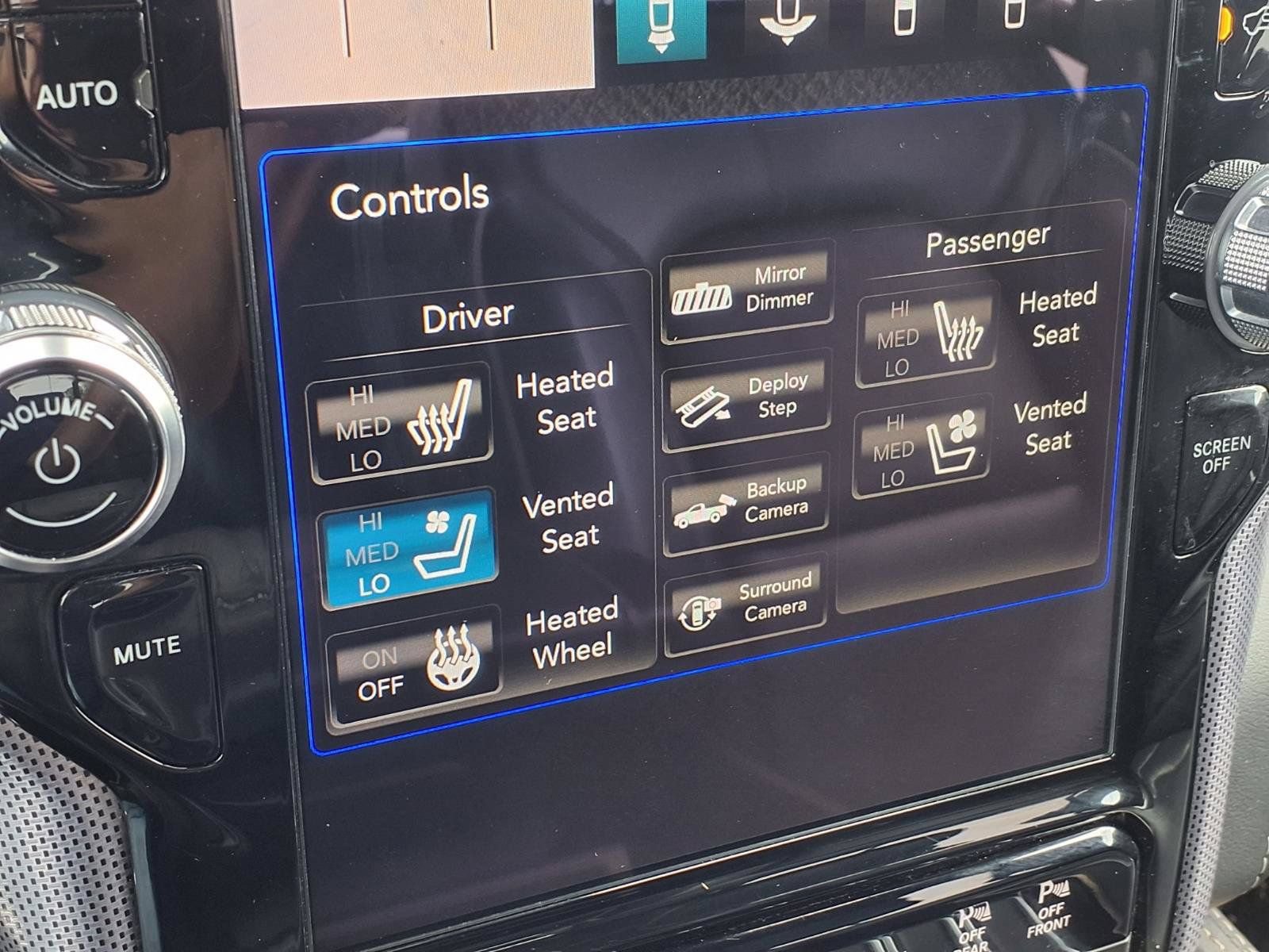 Used 2019 RAM 1500 Limited AWD/4WD image 12