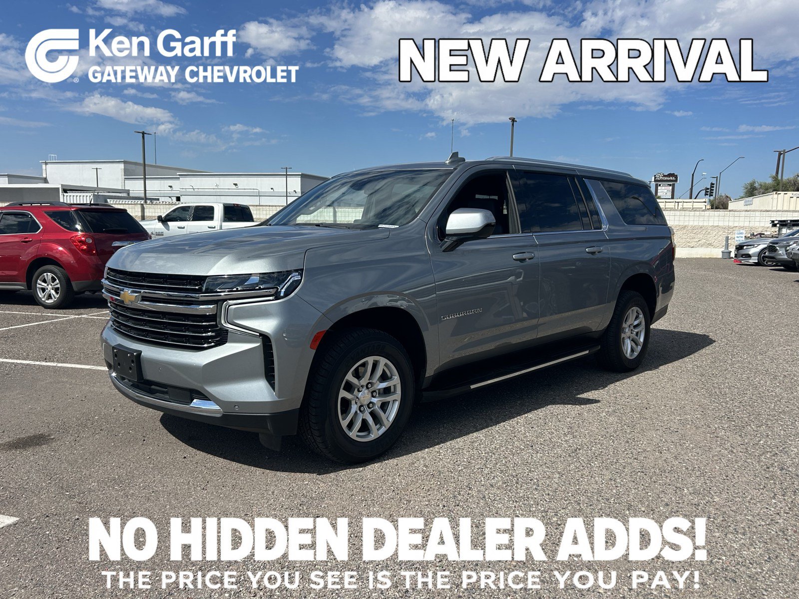 Used 2024 Chevrolet Suburban LT RWD image 1