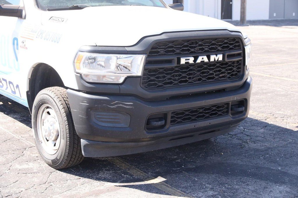 Used 2022 RAM 2500 Tradesman AWD/4WD image 2